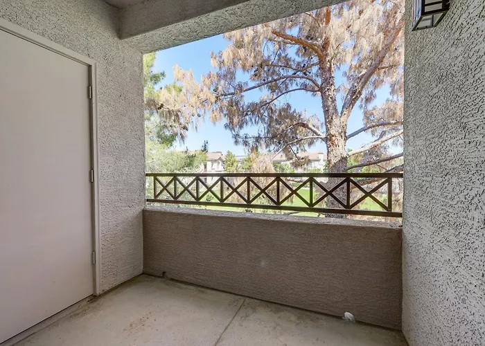 Pool Access, Near Spring Training! Retreat *