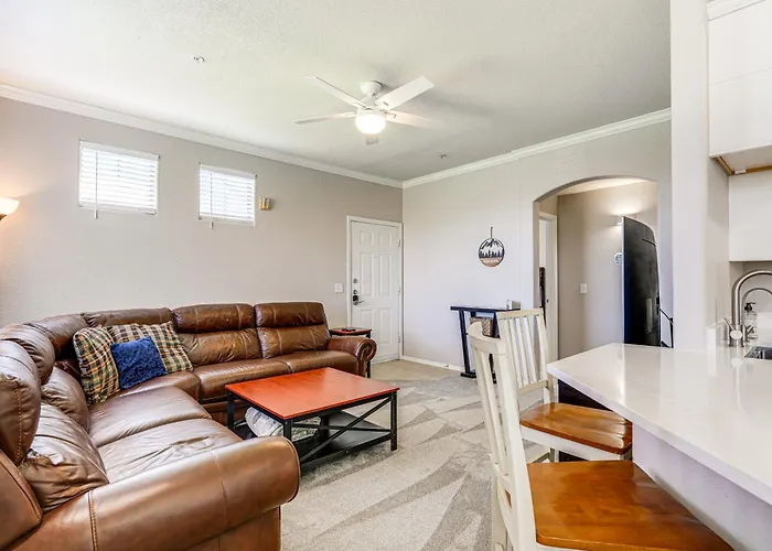 Pool Access, Near Spring Training! Retreat